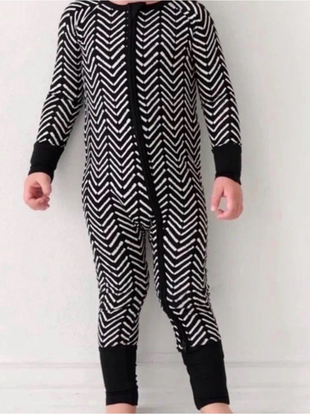 Little Sleepies Black White Chevron Zippy 18-24 VGUC